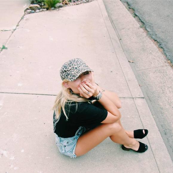 hannah_cliff